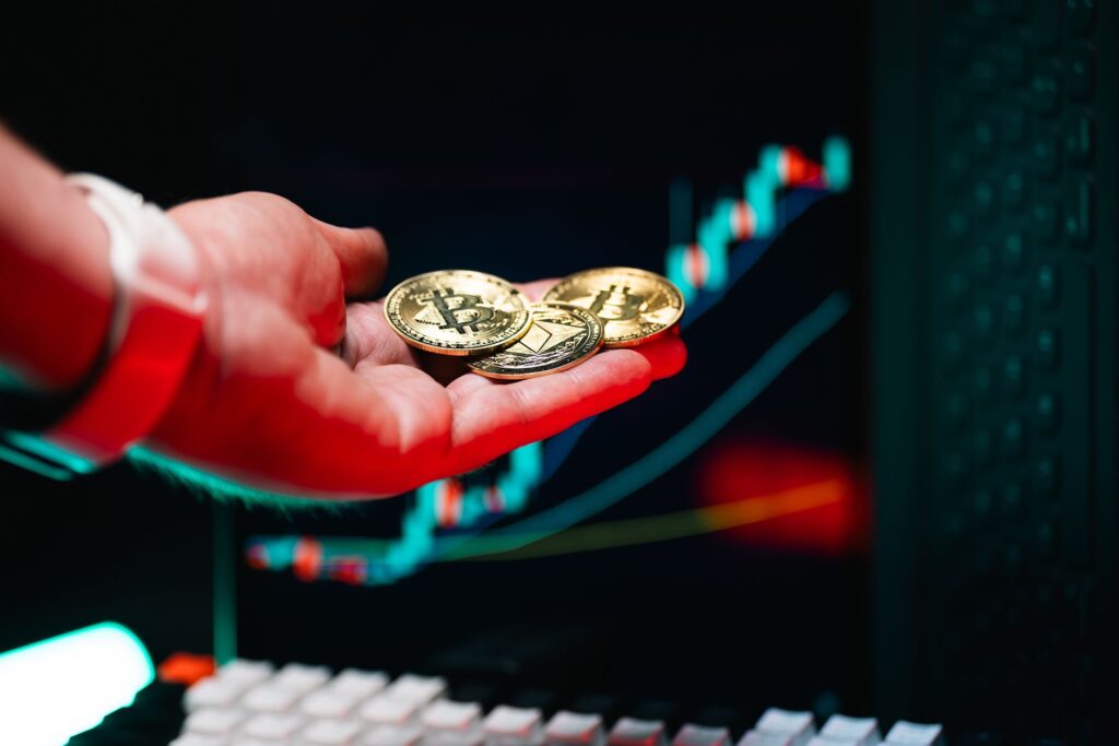 Bitcoin herstelt boven $83.000 ondanks zware verkoopgolf in Azië